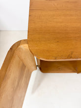 Afbeelding in Gallery-weergave laden, Zweedse Vintage Kast
