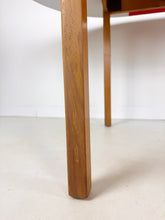 Afbeelding in Gallery-weergave laden, Uitschuifbare, Ronde Tafel
