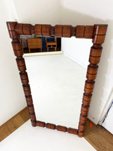 Load image into Gallery viewer, Grote Vintage Spiegel
