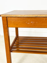 Afbeelding in Gallery-weergave laden, Vintage Nachtkastjes (set van 2)
