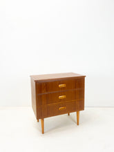 Afbeelding in Gallery-weergave laden, Kleine Teak Ladekast
