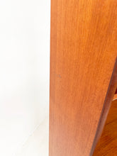 Afbeelding in Gallery-weergave laden, Teak Boekenkast
