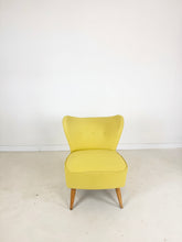 Afbeelding in Gallery-weergave laden, Gele Vintage Fauteuils (set van 2)
