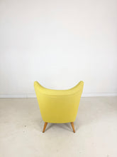 Afbeelding in Gallery-weergave laden, Gele Vintage Fauteuils (set van 2)
