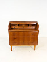 Afbeelding in Gallery-weergave laden, Scandinavisch Teak Secretaire
