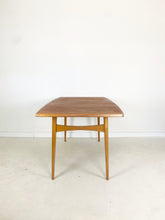 Afbeelding in Gallery-weergave laden, Teak Eettafel uit Zweden
