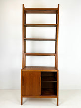 Afbeelding in Gallery-weergave laden, Hoge Teak Boekenkast (1/2)
