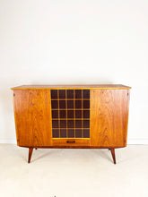 Afbeelding in Gallery-weergave laden, Vintage Highboard / Dressoir

