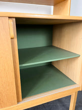 Load image into Gallery viewer, Scandinavische Wandmeubel Bodafors, 1962
