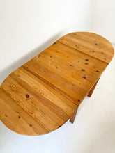 Afbeelding in Gallery-weergave laden, Karin Mobring Hangoortafel (jaren 70)

