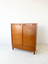 Afbeelding in Gallery-weergave laden, Vintage Scandinavisch Archievkast
