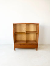 Afbeelding in Gallery-weergave laden, Vintage Scandinavisch Archievkast
