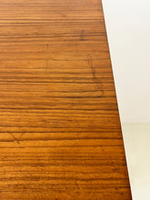 Afbeelding in Gallery-weergave laden, Vintage Scandinavisch Archievkast
