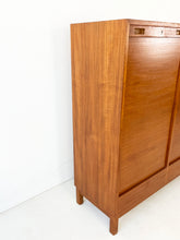 Afbeelding in Gallery-weergave laden, Vintage Scandinavisch Archievkast
