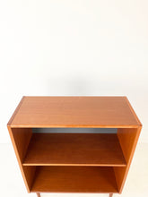 Afbeelding in Gallery-weergave laden, Deense Lage Boekenkast
