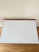 Afbeelding in Gallery-weergave laden, School Bureau
