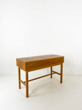 Afbeelding in Gallery-weergave laden, Kastje
