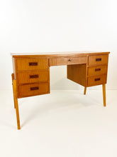 Afbeelding in Gallery-weergave laden, Bureau

