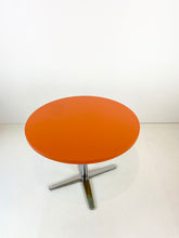 Afbeelding in Gallery-weergave laden, Rond Bijzettafel
