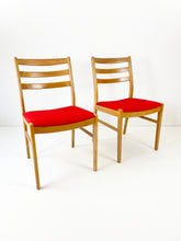 Afbeelding in Gallery-weergave laden, Rood Gestoffeerde Stoel
