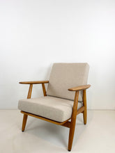 Afbeelding in Gallery-weergave laden, Hans Wegner GE-240 Leunstoel &amp; Ottoman
