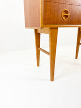 Afbeelding in Gallery-weergave laden, Vintage Ladekastje
