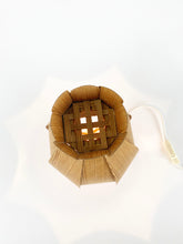 Afbeelding in Gallery-weergave laden, Houten Lamp
