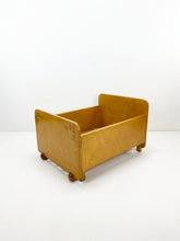 Afbeelding in Gallery-weergave laden, Uitschuifbaar Vintage Kinderbed
