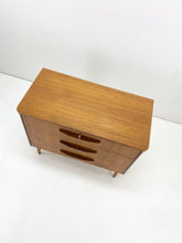 Afbeelding in Gallery-weergave laden, Scandinavische Teak Ladekast

