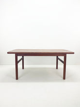 Afbeelding in Gallery-weergave laden, Grote Teak Salontafel
