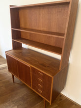 Afbeelding in Gallery-weergave laden, Wandkast
