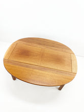 Afbeelding in Gallery-weergave laden, Oortafel
