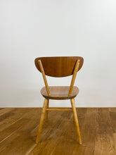 Afbeelding in Gallery-weergave laden, Stoel
