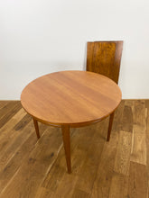 Afbeelding in Gallery-weergave laden, Ronde Tafel
