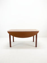 Afbeelding in Gallery-weergave laden, Oortafel

