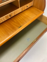 Afbeelding in Gallery-weergave laden, Scandinavische Vintage Secretaire
