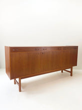 Afbeelding in Gallery-weergave laden, Teak Dressoir, Tage Olofsson - Ulferts Sweden
