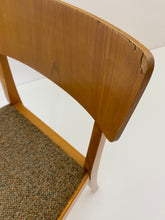 Afbeelding in Gallery-weergave laden, Stoelen
