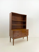 Afbeelding in Gallery-weergave laden, Wandkast
