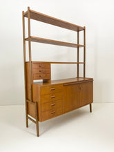 Afbeelding in Gallery-weergave laden, Wandkast
