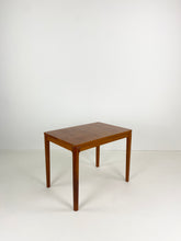 Afbeelding in Gallery-weergave laden, Bijzettafel
