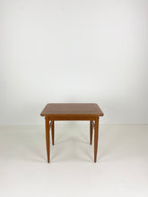 Afbeelding in Gallery-weergave laden, Bijzettafel
