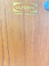 Afbeelding in Gallery-weergave laden, Ulferts Tibro Teak Dressoir
