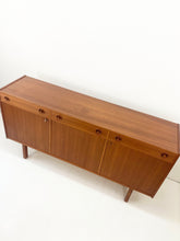 Afbeelding in Gallery-weergave laden, Scandinavisch Dressoir
