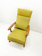 Afbeelding in Gallery-weergave laden, Scandinavische Vintage Leunstoel
