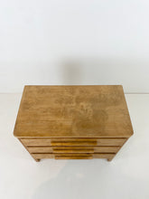 Afbeelding in Gallery-weergave laden, Klein Ladekastje
