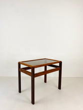 Afbeelding in Gallery-weergave laden, Glazen Bijzettafel
