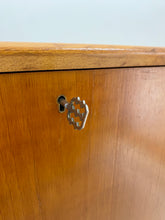 Afbeelding in Gallery-weergave laden, Zweeds Dressoir
