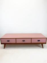 Afbeelding in Gallery-weergave laden, Lage Dressoir / TV-meubel
