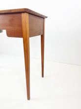 Afbeelding in Gallery-weergave laden, Tafel of Bureau
